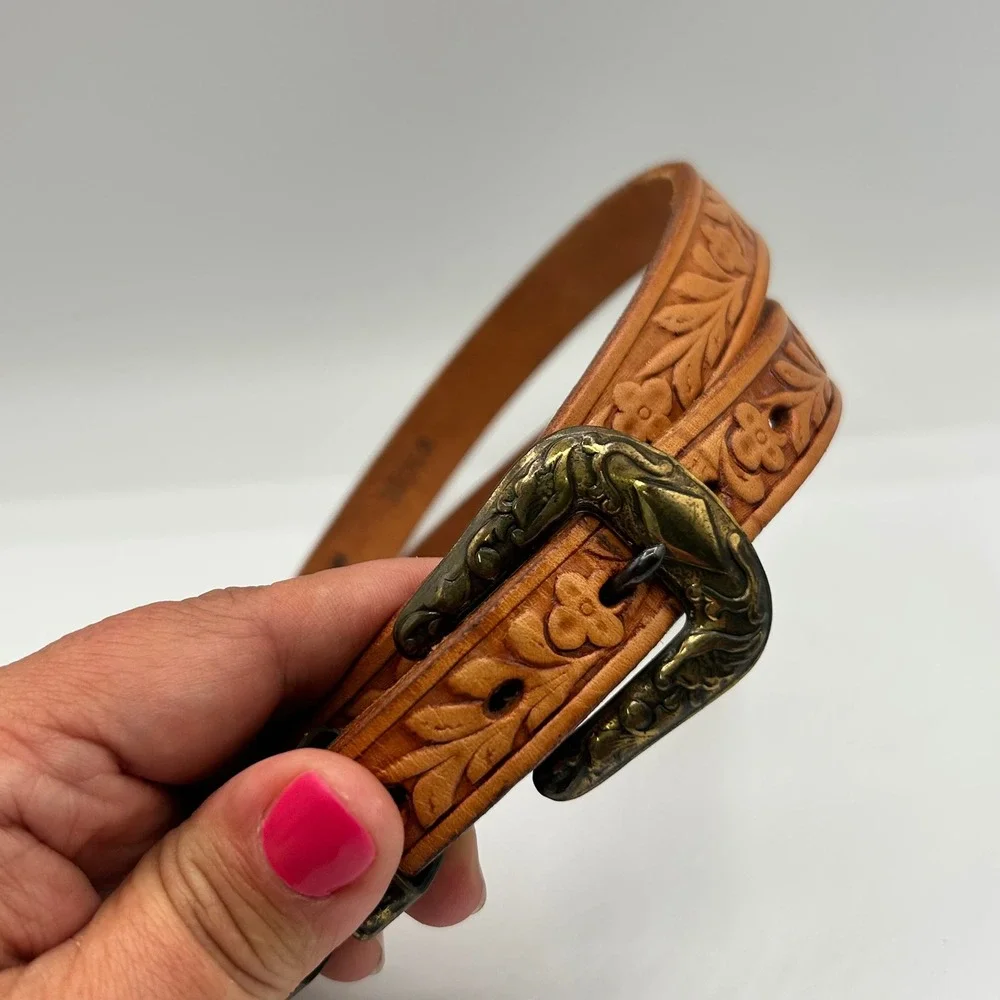 Justin Womens Tan Brown Floral Tooled Leather Western Ranger‎ Belt Size 34 3006A